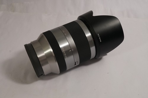 Sony 200 mm sel18200 - e,